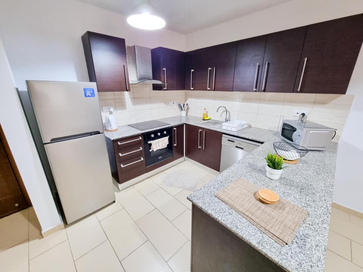 לרנקה Light House Apartment מראה חיצוני תמונה