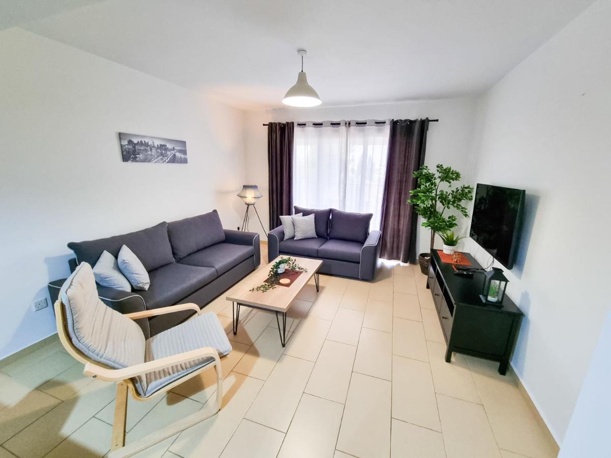 לרנקה Light House Apartment מראה חיצוני תמונה